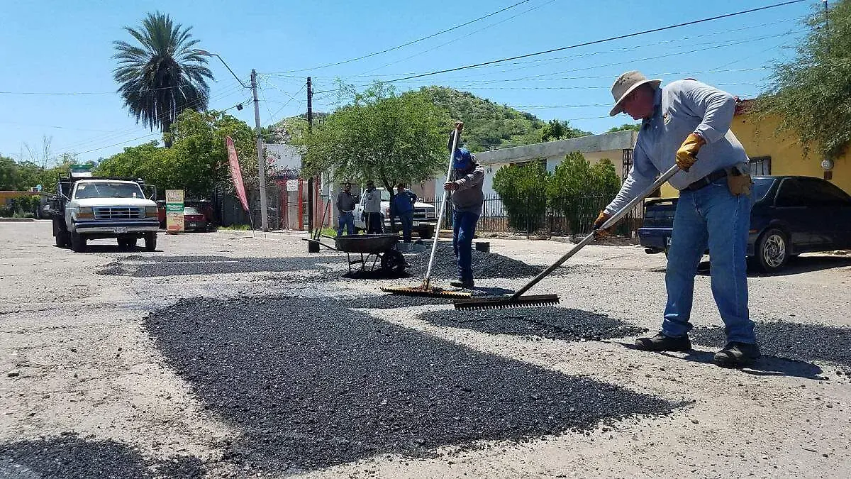 Bacheo de calles (2)